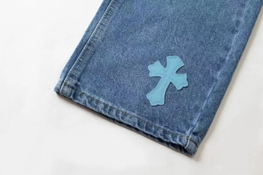 P220 model number: H258 Chrome HeartsSS22 Chrome Hearts Miami limited cross patch blue cross print jeans Size: S-XL